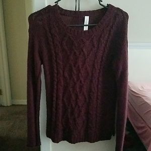 Light nit sweater